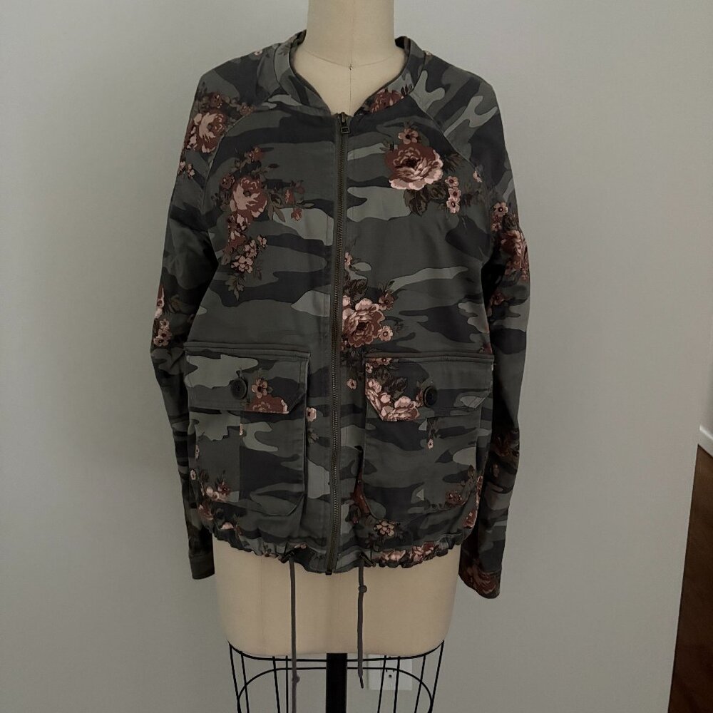 Democracy Jacket Women's Green Camo Floral Zip Up Bomber Urban Utility Chic M